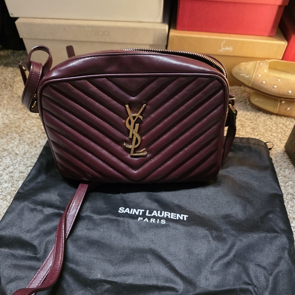 Saint Laurent Handbags - Saint Laurent Burgundy Quilted Crossbody Bag